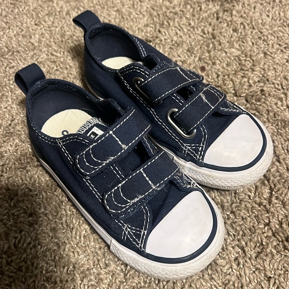 Toddler Velcro converse shoes